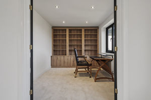 Photo 23- click for photo gallery